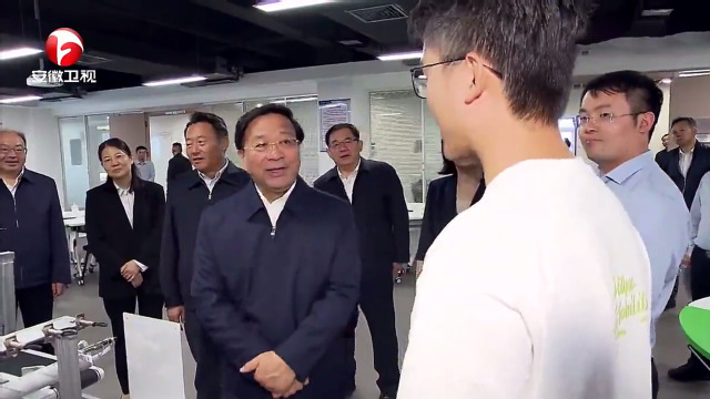 <a href='http://www.jnmotel.com/d1/5d/c4153a119133/page.htm' target='_blank' title='韓俊專題調研教育強省建設，與我院師生交流'>韓俊專題調研教育強省建設，與我院師生交流</a>